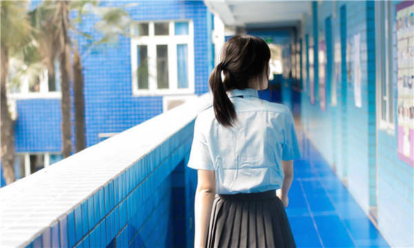 华池如何找到一个可以帮助我生孩子的女人？